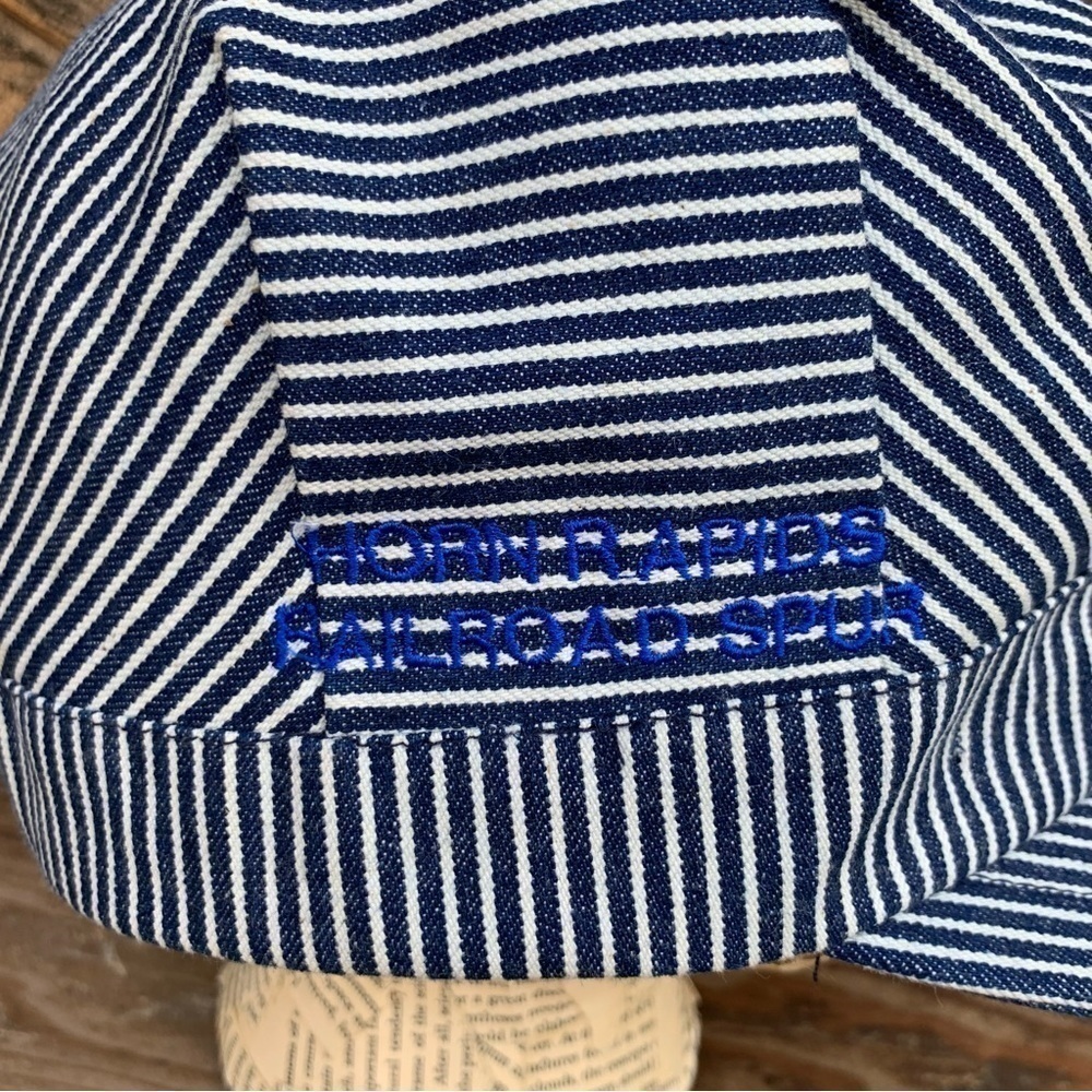 VTG Train Engineer's Conductor Cap / Hat Horn Rapids Railroad Rail Works Philly - Picture 6 of 10